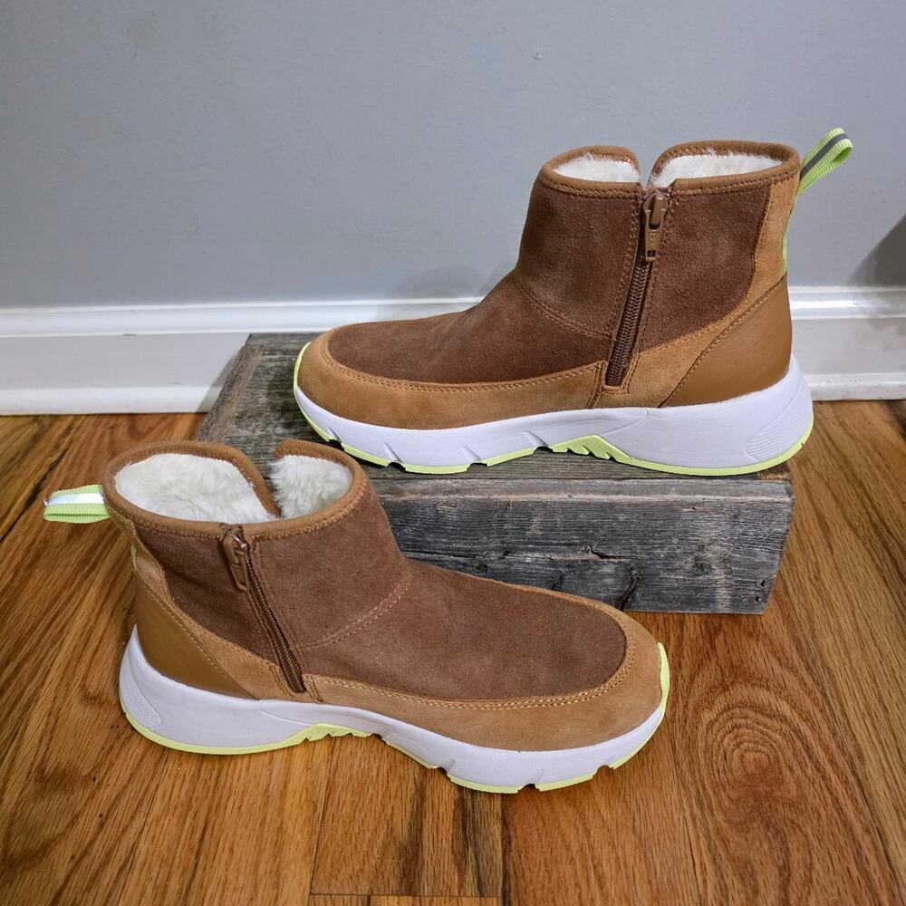 Nurture Response Rainier Suede Zip Winter Booties Size 8.5